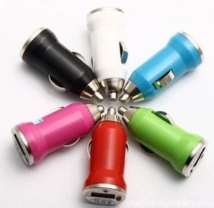 El más barato Colorful Bullet Mini USB Car Charger Adaptador universal 1A 1000mA cargador portátil para samsung S7 S8 iphone X XR XS MAX