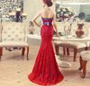 Vloerlengte Sparkling Sweetheart Shinning Beaded Crystals Split Blue and Red Lace Mermaid Prom Jurken Avondjurken