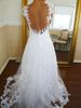 Gorgeous Sexy Country Style Beach Bröllopsklänningar En Line Lace Appliques Cap Sleeves Spring Summer Tulle Bridal Gowns med Sweep Train
