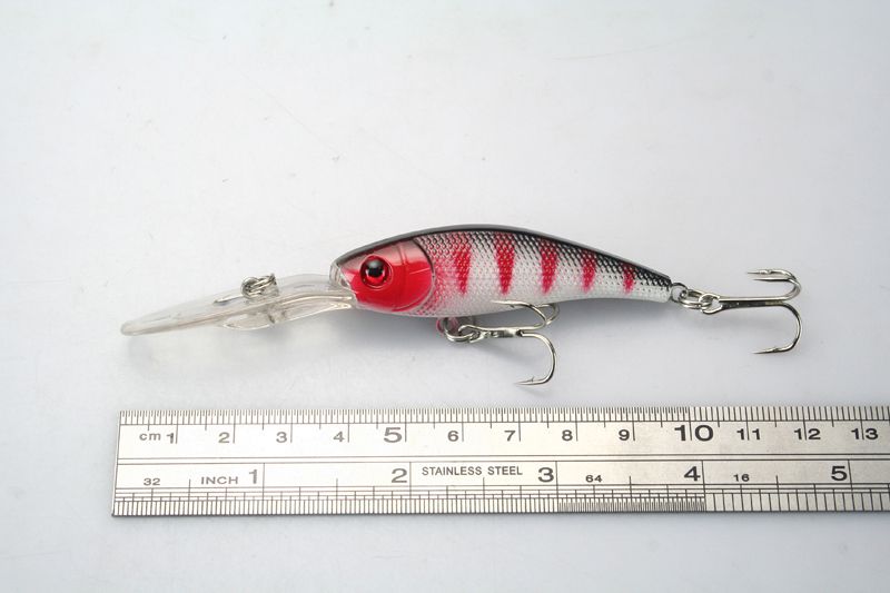 Sortierte 30 Stcs Fishing Lures Minnow Crankbaits Hooks 78G10CM83867788395057