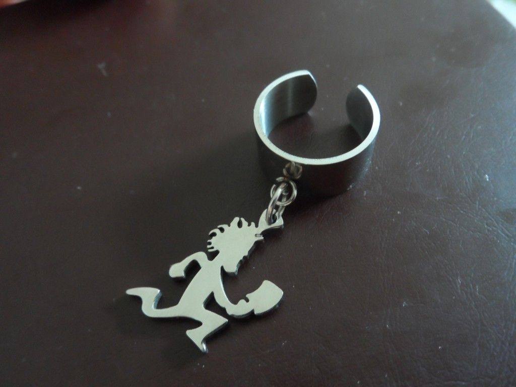 

Top selling Men's jewelry stainless steel W/ hatchetman charms Ring Can adjusted