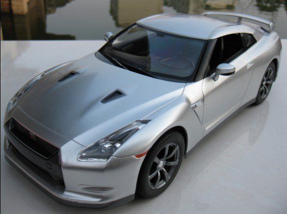 nissan gtr toy car remote control