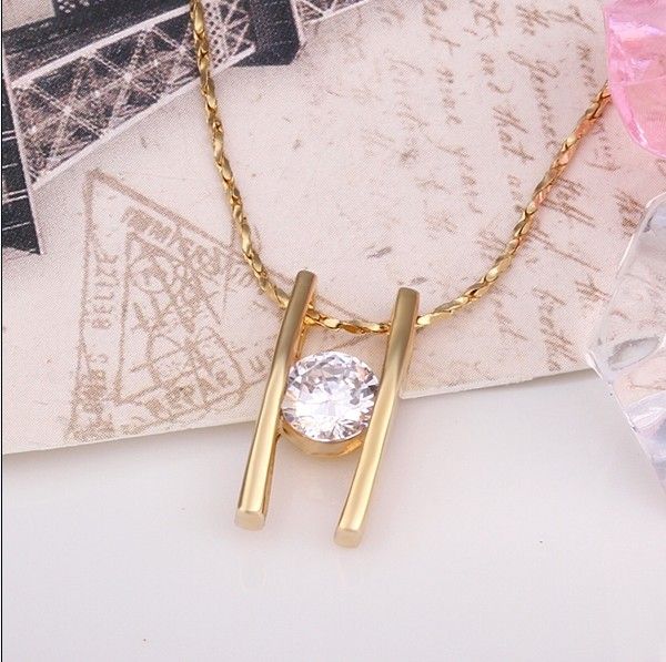 Fashion 18K gold plated bridal jewelry inlaid zircon pendant necklace wedding gift 