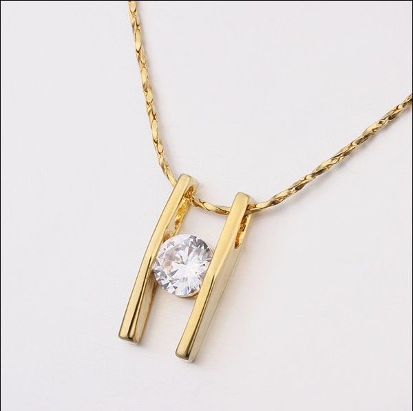 Fashion 18K gold plated bridal jewelry inlaid zircon pendant necklace wedding gift 