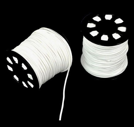 1 roll95m 25 mm15 mm tissu de mode Velvet Cuir Corde en cuir Premium Collier en daim