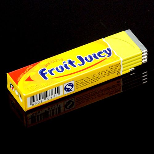 2020 Portable Luxury Windproof Chewing Gum Design Shaped Butane Flame