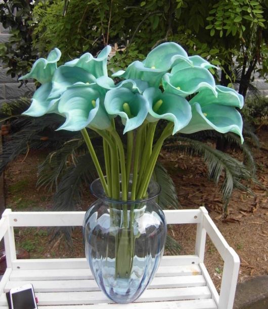 Prawdziwe Dotknij Callas 10 sztuk / partia 60cm Prawdziwe uczucie PU Callas Calla Lily Kwiaty Duża Calla Lily na bukiet ślubny Sztuczny dekoracyjny kwiat