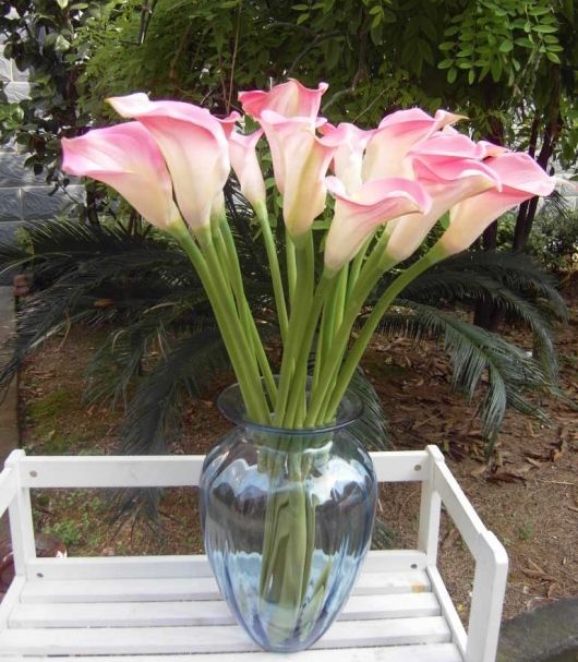 Echter Callas-Blumenzweig, 60 cm, Gefühl von PU-Calla-Lilienblüten, große Calla-Lilie für Hochzeitsstrauß, künstliche Blumendekoration