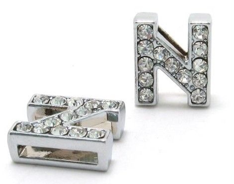 50st / mycket 8mm n Full Rhinestones Bling Slide Letter DIY Alfabet Charms Fit för 8mm Läder Armband Nyckelringar SL0012