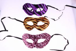Masquerade Masks Halloween Party Masks Leopard Stripe Cloth Mardi Gras Masks Party Supplier Masquerade Half Face Masks