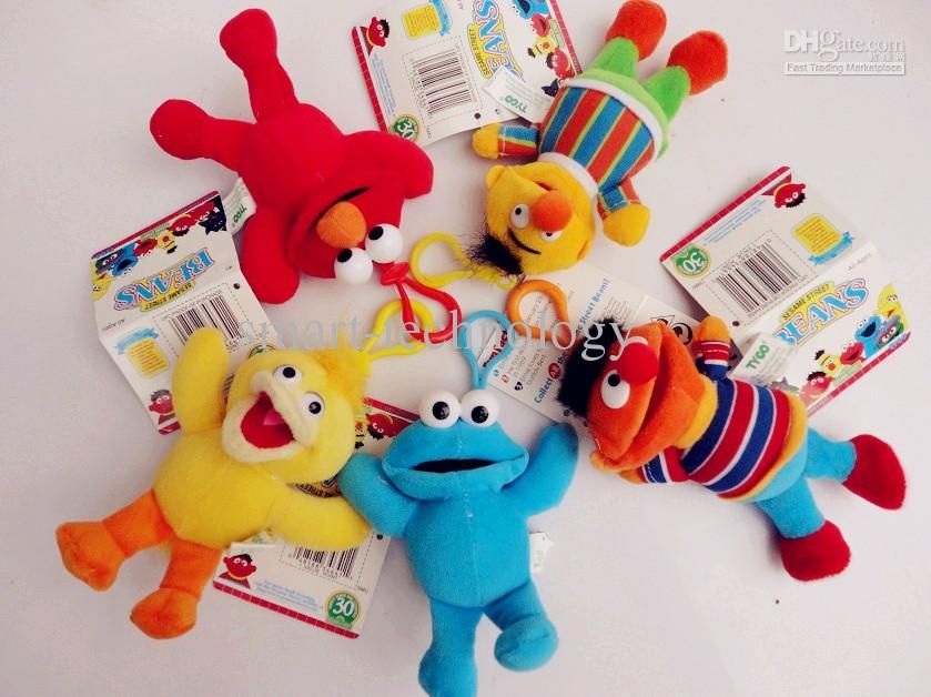 elmo plush keychain