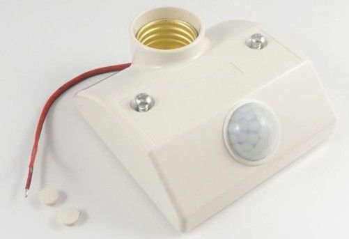 Sensor de movimiento infrarrojo IR lámpara de luz automática soporte de bombilla interruptor de soporte blanco