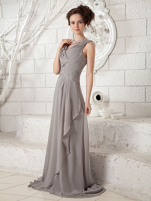 Top Selling V-neck Sleeveless Sexy Mother Of The Bride Dresses Discount Off Chiffon Sweep Train Mother Dresses