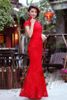 Kinesiska Röda Bröllopsklänningar Lace Cheongsam Party Gown Illusion High Neck Capped Short Sleeves Mermaid Bridal Gowns Billiga Hög kvalitet