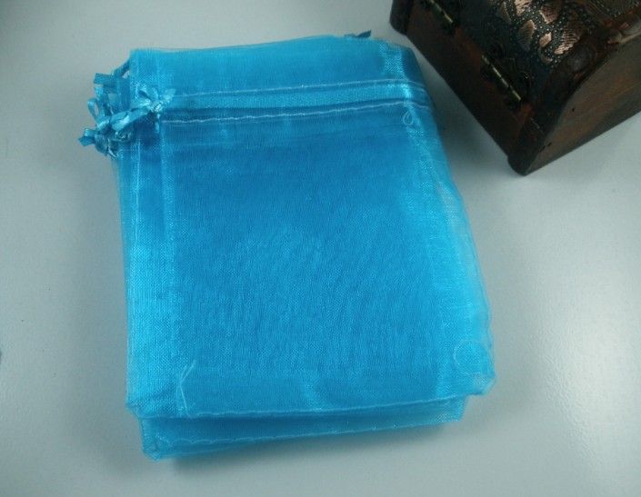 100 piezas de bolsas de regalo de organza azul cielo vendidas por paquete 7 x 8.5cm / 9x12 cm / 13x18cm 4 pulgadas con cordón Bolsas de regalo de fiesta de bodas de Navidad