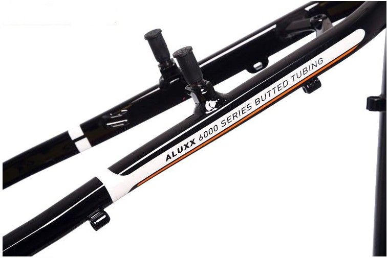 Giant XTC 7 Standard Tapered Head Tube Mountain Bike Frame From Clerk