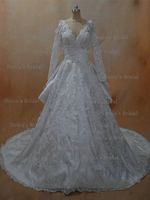 Wholesale 2016 V Neck Wedding Dresses with Long Sleeves and Detachable Train and Beaded Lace Appliques dhyz buy get free tiara