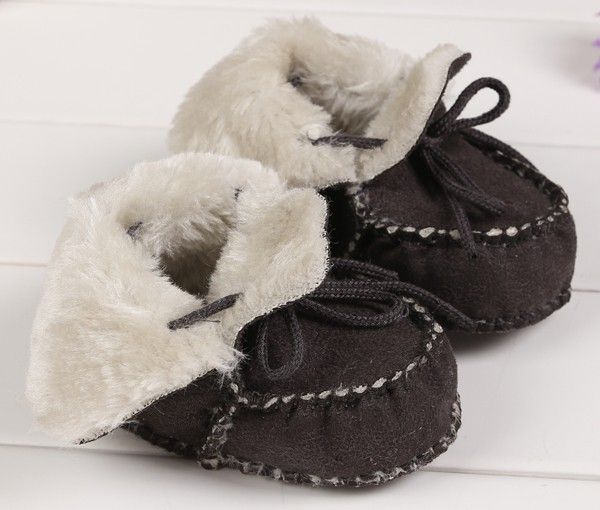 Grandes descuentos para bebés de invierno Zapatos para caminar Botas de cuero para niños que caminan primero Botas para niños Bebé 100% zapatos hechos a mano 0-1T, es para elegir