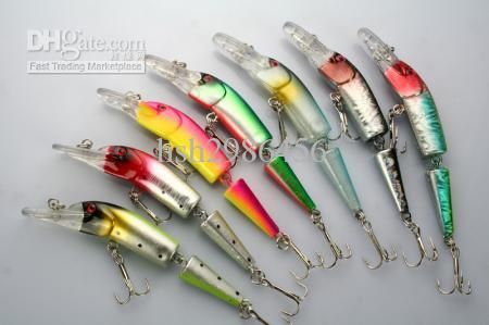 

Lot 20 Fishing Lures Minnow baits Crank Hooks Bass Baits Hooks 7.6g/10cm Mixed colors
