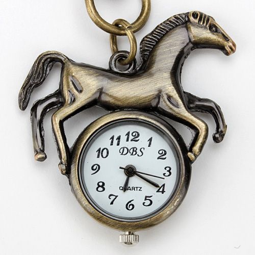 Fashion Men Femmes Horse Pendant Keychain Key Ring Quartz Pocket montre Bronze Pendant Vivid Running Cute Animal Quartz Analog Pocke4906940