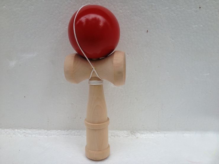 Hot Sale Stor storlek 19 * 6cm Kendama Ball Japansk traditionell Trä Spel Toy Education Gift 7 Färger Partihandel Gratis frakt