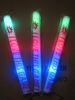 パーティーデコレーションRGB LED Glow Sticks Lights Lighting in Dark Multi Color Stick for Wedding Concert Toysカスタマイズされたロゴ220PCS1657396