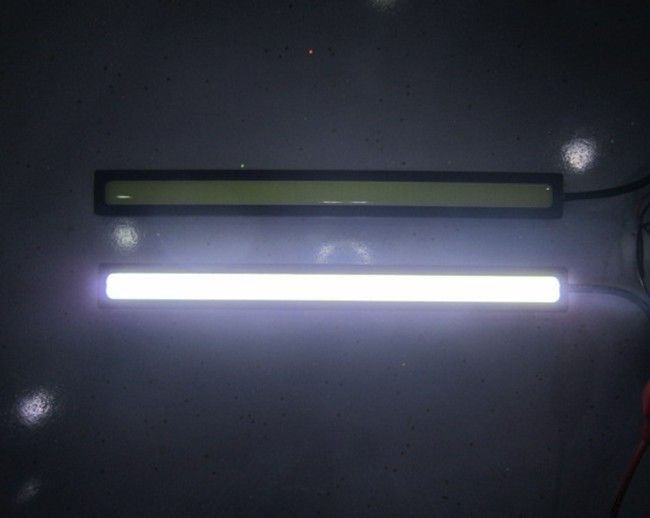 20％オフ ！ 2*17 センチメートル COB LED ユニバーサル超薄型 Digid LED ストリップ車のデイタイムランニングライト DRL 警告霧装飾ランプ