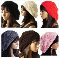 Toptan-10 Adet + Yeni Gelenler Lady Kış Sıcak Örme Tığ Slouch Baggy Bere Bere Şapka Kap