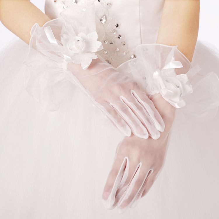 formal lace gloves
