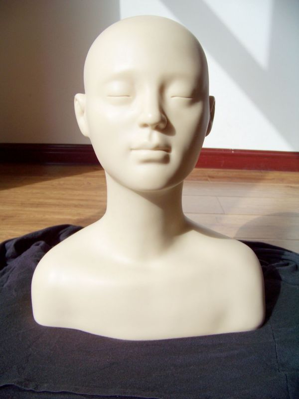 Soft Rubber Massage Mannequin Heads Make Up Practice Training Mannequin Head Shoulder Bone Bust Closed Eyes Dummy