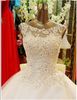 2019 Neue Bling -Kristall -Brautkleider Schaufel Applikationen Perlen Rückenless Perlbögen Ballkleid Court Zug Spitze Tulle Luxus Custom BR5243469