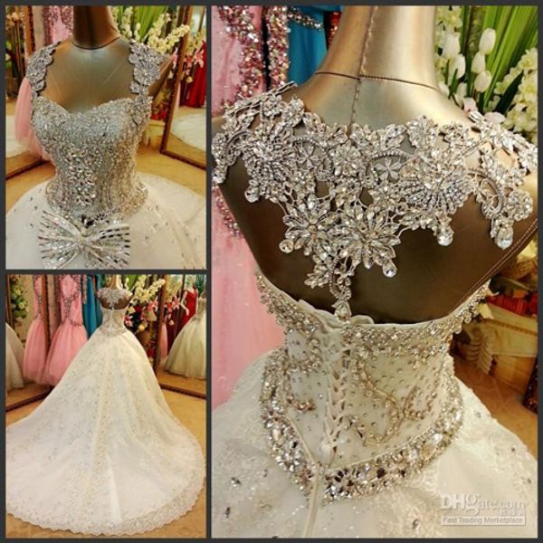 

Amazing 2019 luxury cry tal wedding gown ball gown weetheart white prince tulle applique detachable bow bead lace up bridal gown