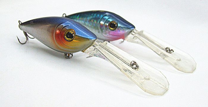 Isca de pesca de natação profunda de 7 cm Isca de manivela Equipamento de pesca de plástico rígido Isca de fundição Isca de fundição Anzol chinês Tipo de suspensão Três profundidades de mergulho