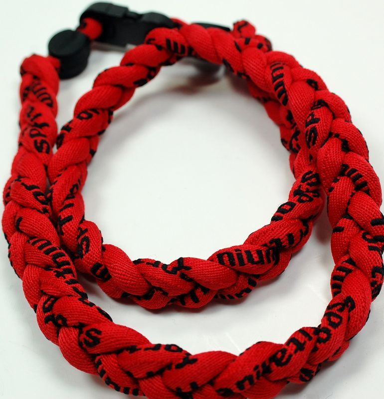 Promotion - 400pcs / Lot Baseball Sport Titanium 3 Rope Flätat Red Ge Necklace RT060