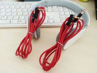 Röd 1,2m 3.5mm Male L Plug Stereo Aux Audio Kabelkablar för Studio Solo Hörtelefon Mobiltelefon 5PCS / Lot