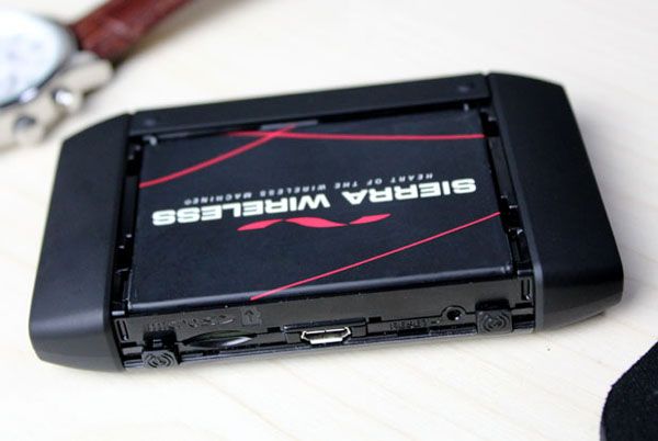 NEW Sierra Wireless Aircard 754S AT&amp;T Mobile Hotspot 4G