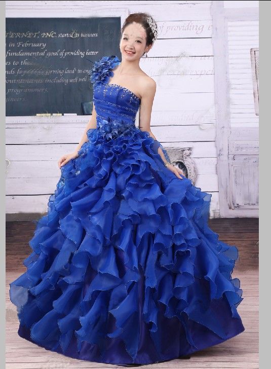 2015 Cheap One Shoulder Ball Gown Quinceanera Dresses
