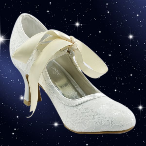 white lace mary jane heels