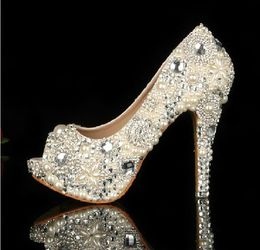 Einzigartige elfenbeinfarbene Perlen-Strass-Hochzeitskleid-Schuhe, Peep-Toe-Hochhackige-Brautschuhe, wasserdichte Damen-Party-Abschlussball-Schuhe