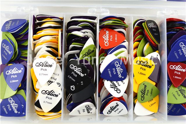of Alice Acoustic Electric Guitar Picks PlectrumsAssorted thickness&colors