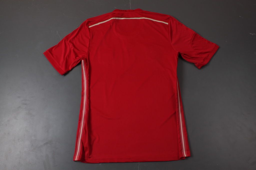 red jersey red jersey