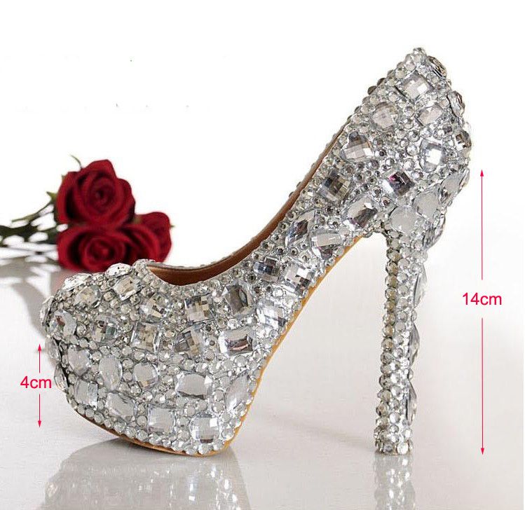 Mode Vrouw Hot Selling Crystal Diamond Trouwschoenen High-Heeled Silver Bridal Schoenen Sexy Gesloten Teen Nachtclub Schoenen