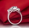 3ct por mayor 18K oro blanco plateado esmeralda anillos de diamantes sintéticos cuadrados para las mujeres 3 piedras de montaje anillos de boda para las mujeres