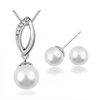 Elegante collana di orecchini con set di gioielli tono argento perla bianca da sposa