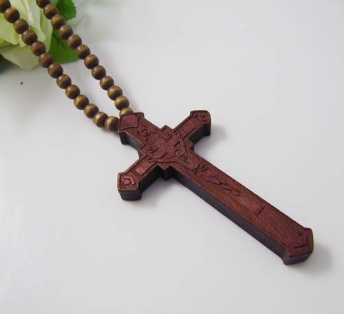 Hip Hop CHRIST JESUS Cross Pendant Wooden Beads Chain Necklace Good