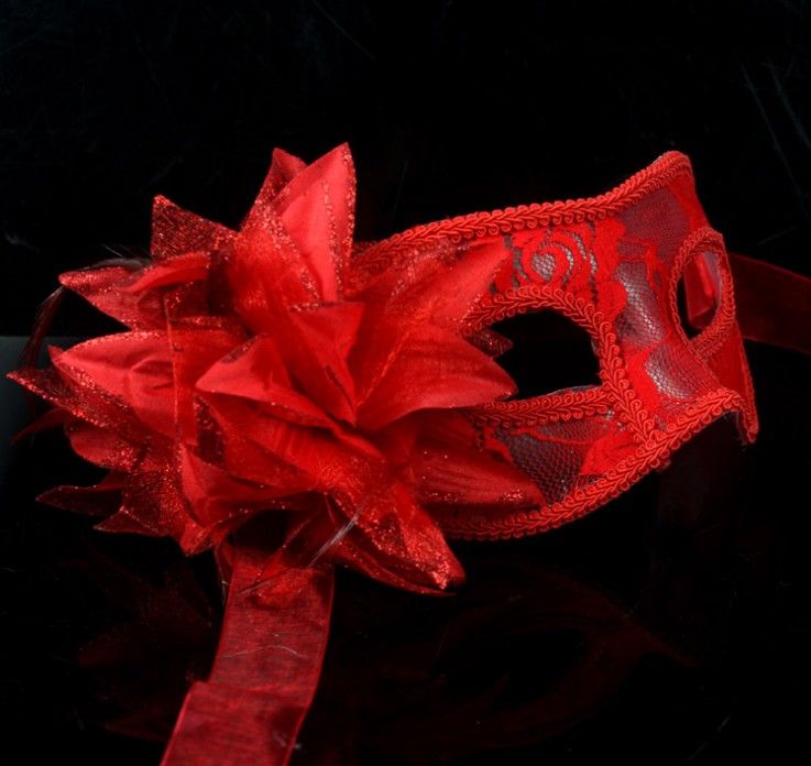 Vendita calda sexy Nero bianco rosso Donne Maschere mascherate veneziane piumate un ballo in maschera Maschere di fiori di pizzo i HJIA870