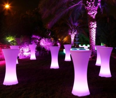 led illuminated cocktail table