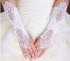 Białe koronkowe rękawiczki z kości słoniowej Diamentowy Bud Jedwabny haft haftowy Wedding Jewelry Bewle Bez palca 1067099
