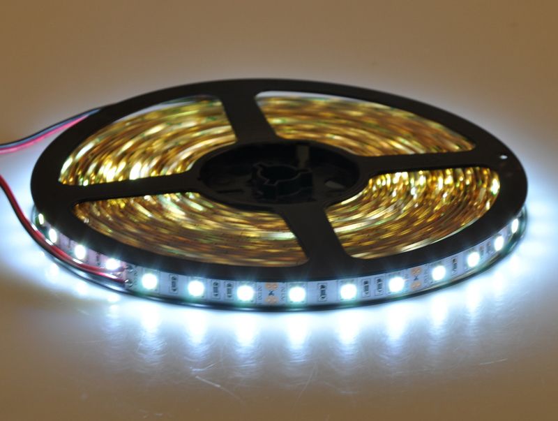 5 Meter LED Strip Light Warm white blue white green red 5M 5050 SMD Flexible NON Waterproof 16FT 300LEDs high power 72W 4000 Lumen