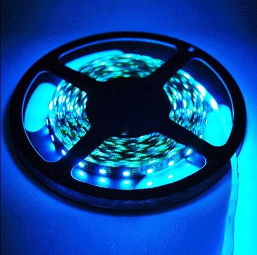 クリスマス10M RGB LEDストリップ照明5050 SMDフレキシブルテープ30LED 5M /ロール非防水DC 12V 16色10メートル車のホーム屋内ライト